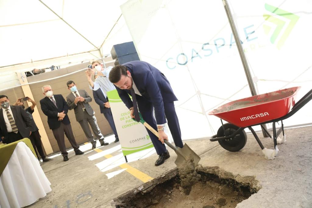 Comisionado Cristian Flores colocó la primera piedra del edificio de la cooperativa de ahorro y crédito COASPAERL comisionado-cristian-flores-coloco-la-primera-piedra-del-edificio-de-la-cooperativa-de-ahorro-y-credito-coaspaerl